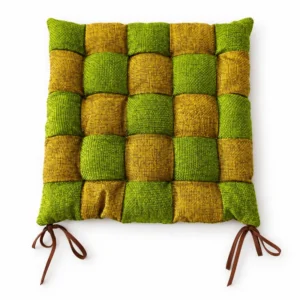 پد صندلی امی ملانژ سبز و زرد با دوخت شطرنجی و بند قهوه‌ای، ۳۶ در ۳۶ سانتی‌متر، زمینه سفید
